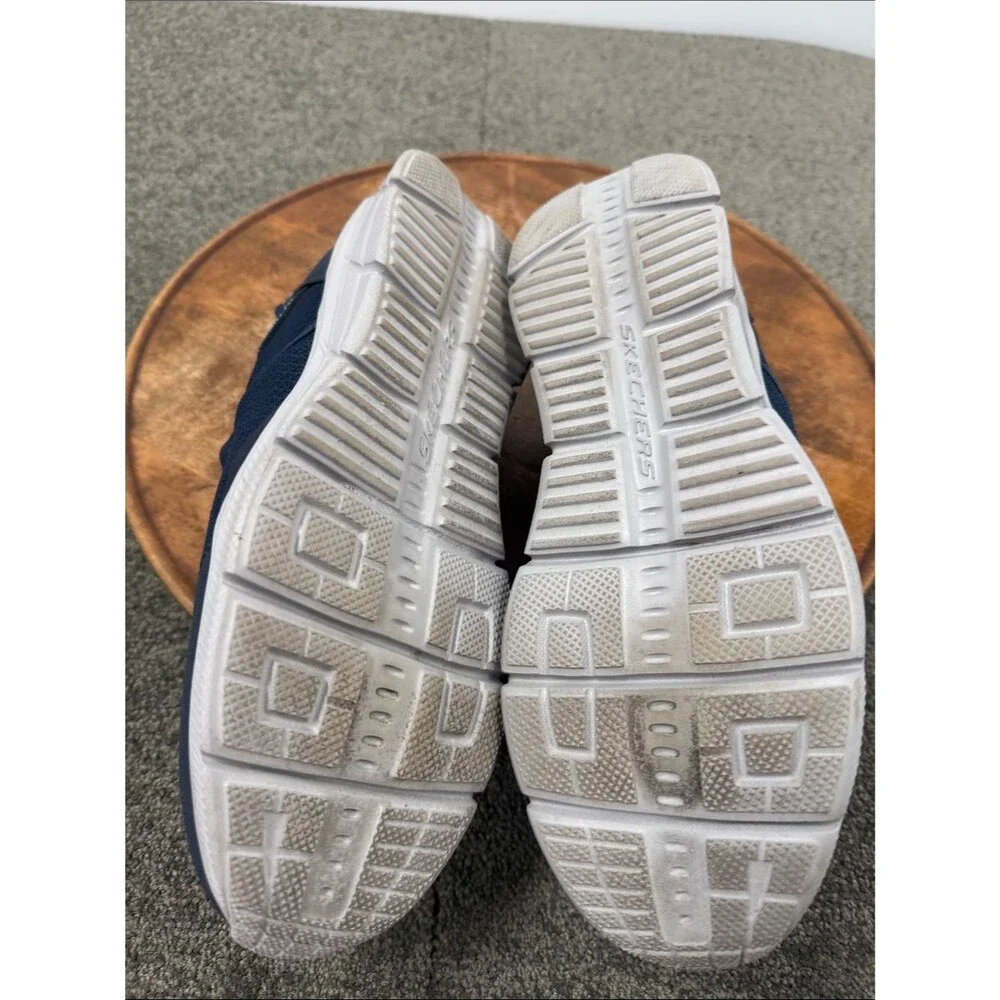 Skechers Shoes Mens 8.5 Hands Free Swift Fit Slip On Sneakers Memory Foam Casual